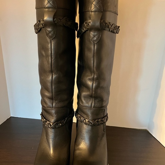 UGG WOMENS SHERPA LINED LEATHER BOOT SIZE 7 WORN ONCE - Picture 3 of 10